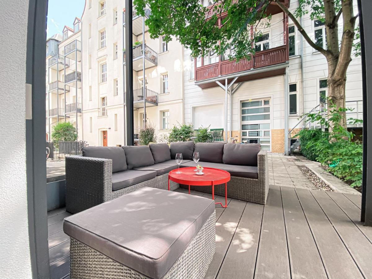 Designer Loft-Ferienwohnung Im Zentrum Mit Tiefgaragen-Parkplatz, Waschmaschine Und Privatterrasse لبسيا المظهر الخارجي الصورة
